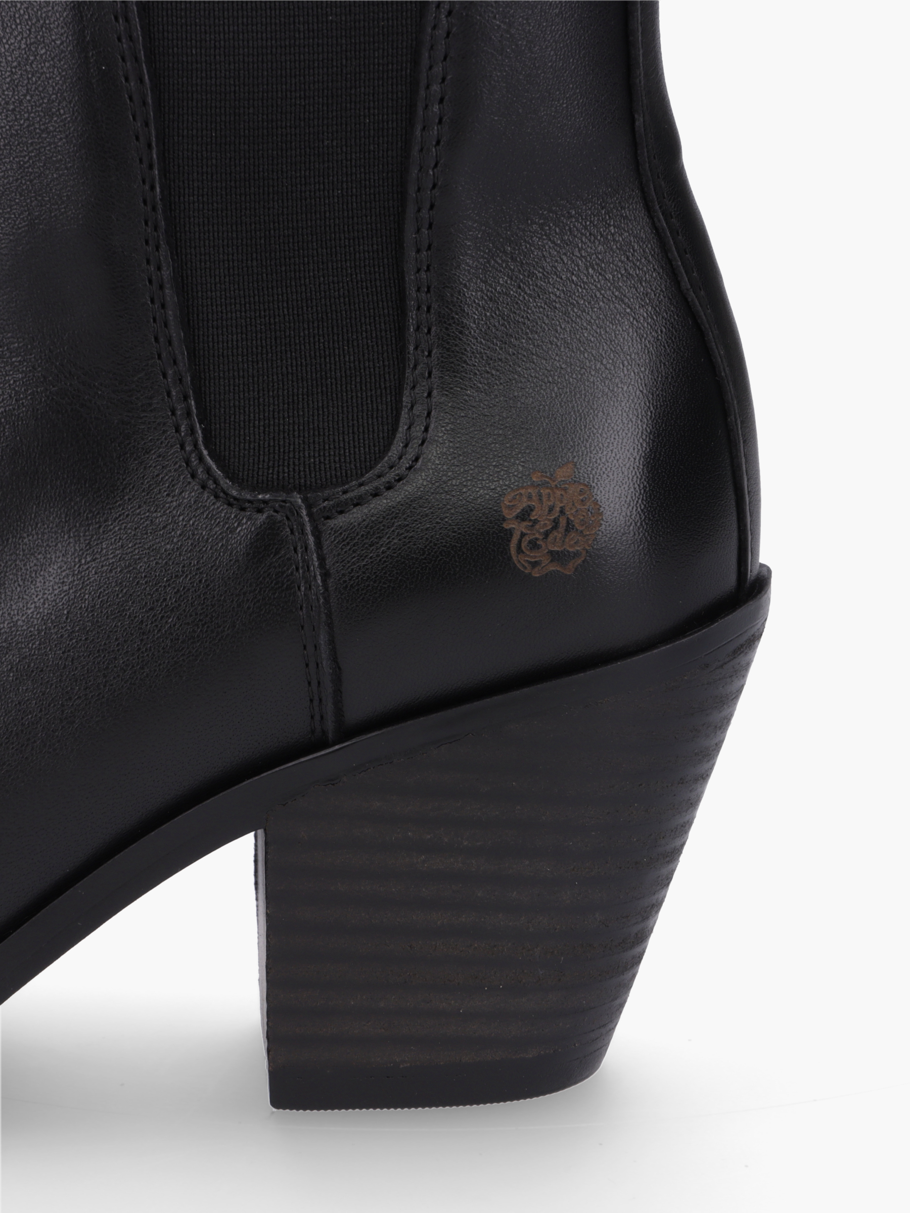 Bekleidung, Schuhwerk, Schuh, Hoher Absatz