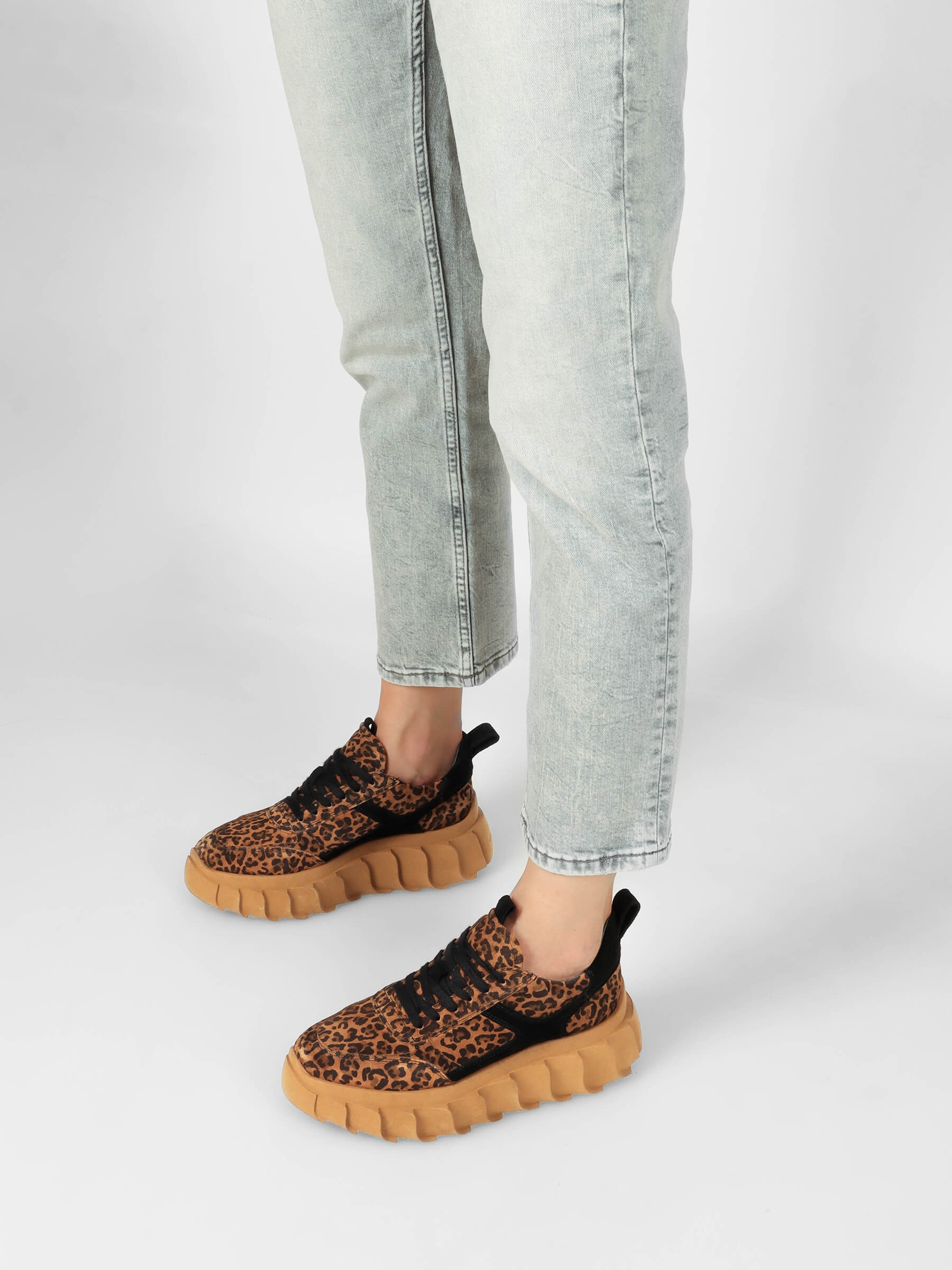 Schuh, Sneaker, Sandale, Person, Hosen, Schuh, Sneaker, Sandale, Person, Hosen, Schuh, Sneaker, Sandale, Person, Hosen, Schuh, Sneaker, Sandale, Person, Hosen