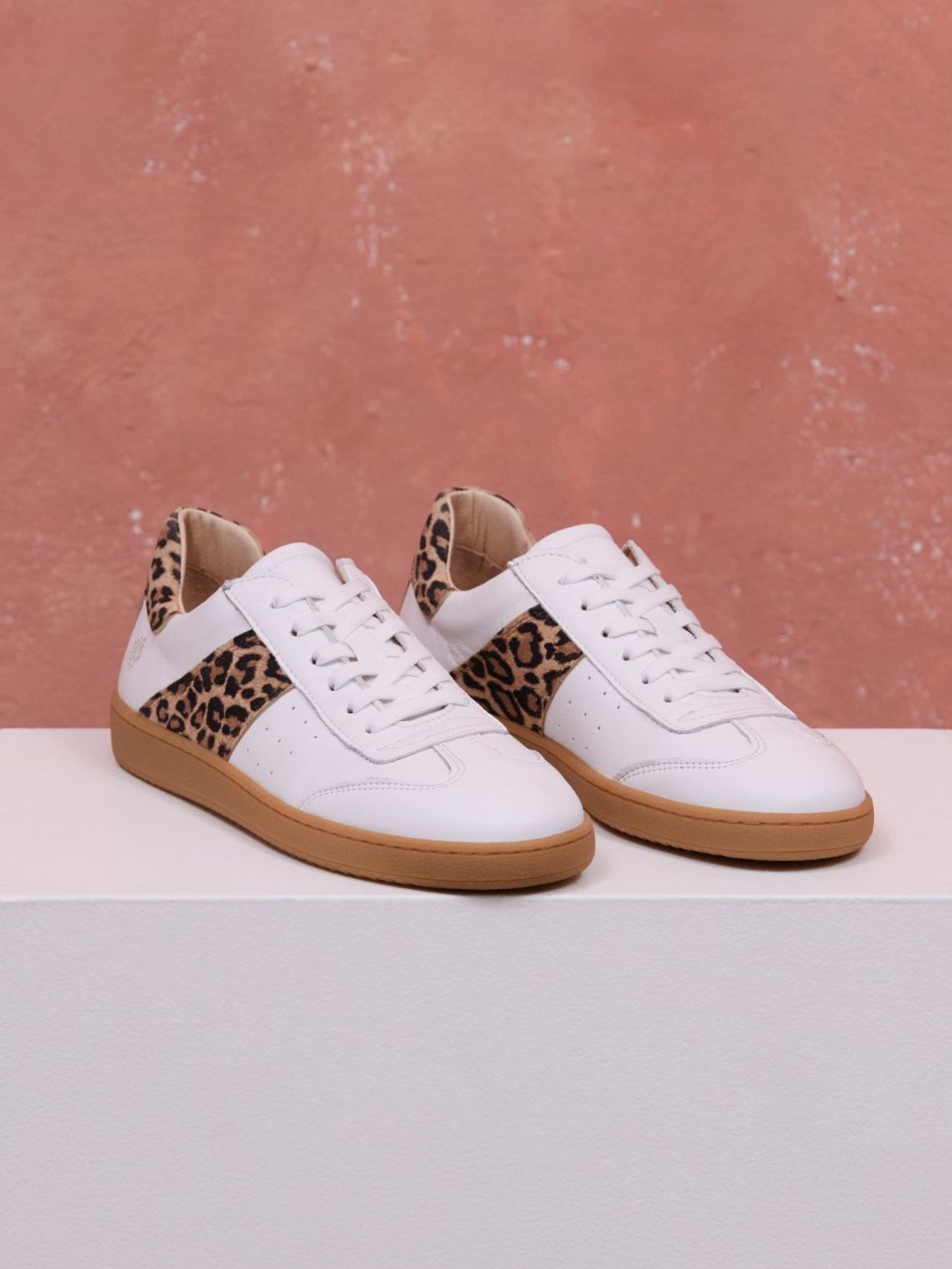 Bekleidung, Schuhwerk, Schuh, Sneaker, Bekleidung, Schuhwerk, Schuh, Sneaker, Bekleidung, Schuhwerk, Schuh, Sneaker, Bekleidung, Schuhwerk, Schuh, Sneaker