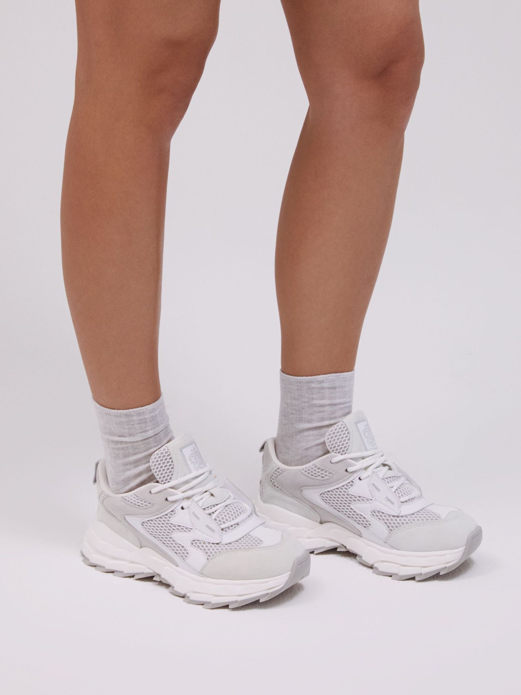 Bekleidung, Schuhwerk, Schuh, Sneaker, Person, Bekleidung, Schuhwerk, Schuh, Sneaker, Person, Bekleidung, Schuhwerk, Schuh, Sneaker, Person, Bekleidung, Schuhwerk, Schuh, Sneaker, Person
