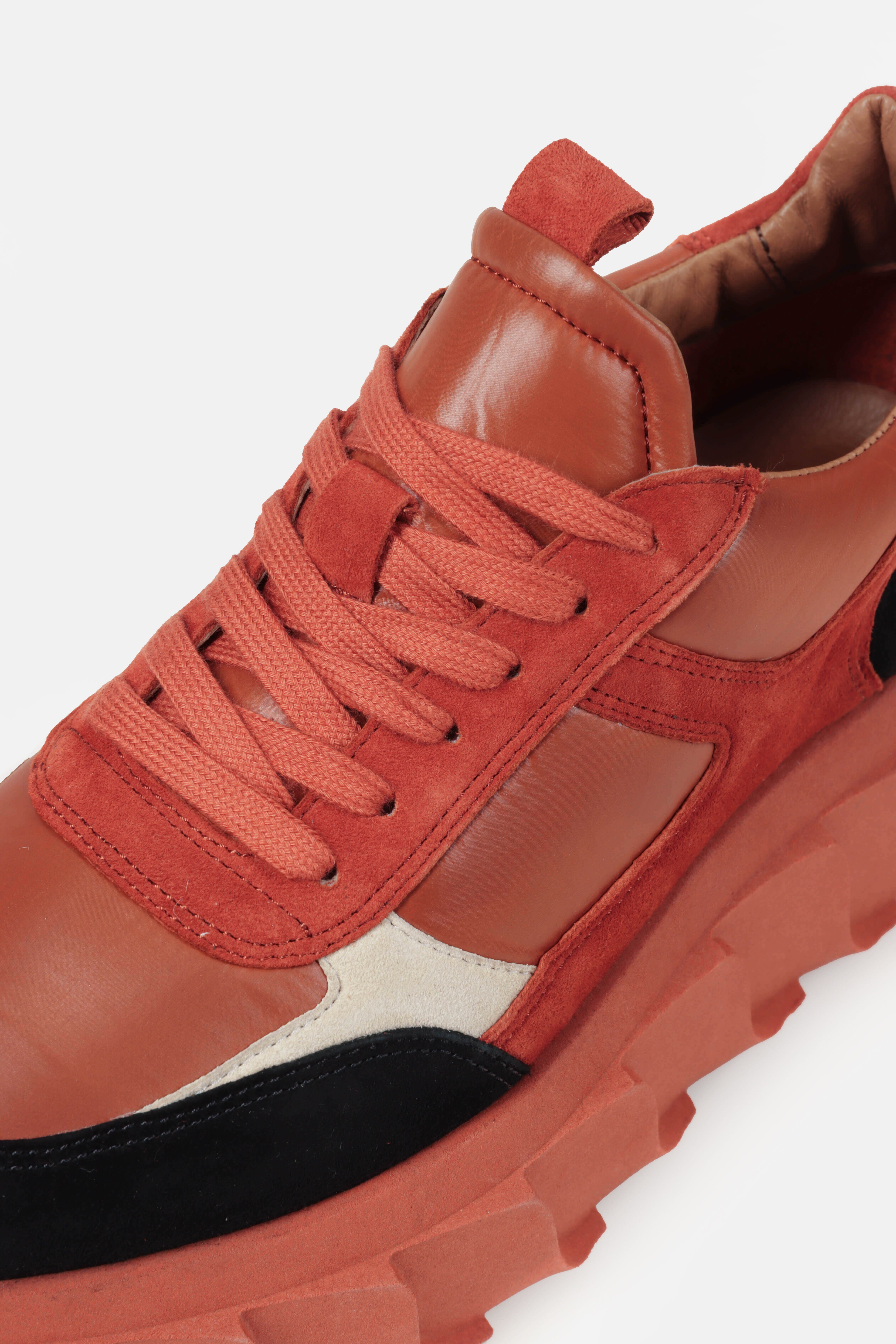 Plateau-Sneaker Zweifarbig
