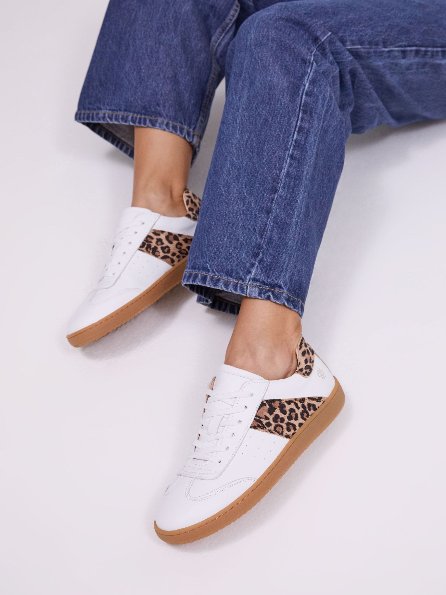 Schuh, Sneaker, Hosen, Jeans, Sandale, Schuh, Sneaker, Hosen, Jeans, Sandale, Schuh, Sneaker, Hosen, Jeans, Sandale, Schuh, Sneaker, Hosen, Jeans, Sandale