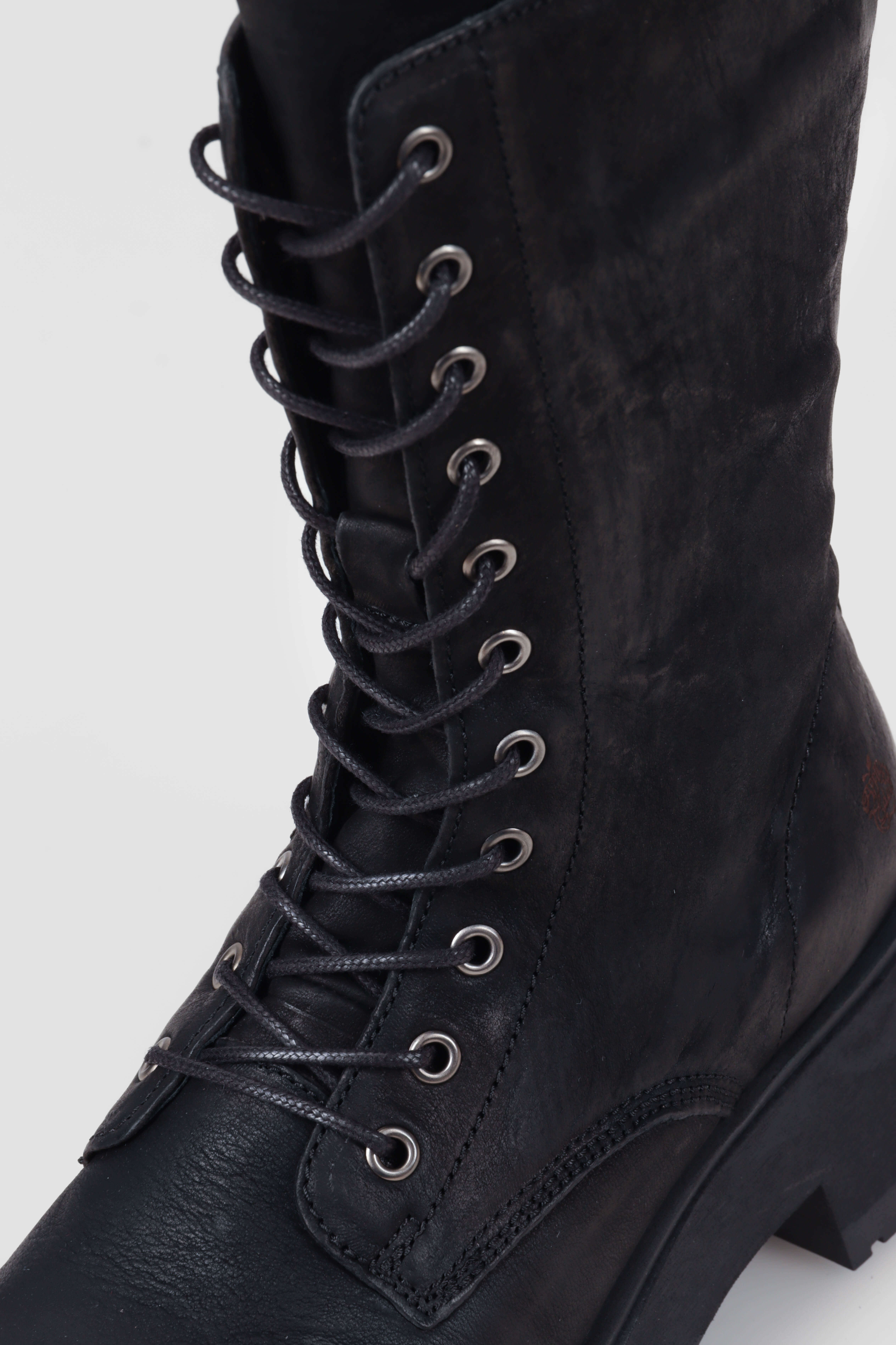 Schnürstiefel schwarz