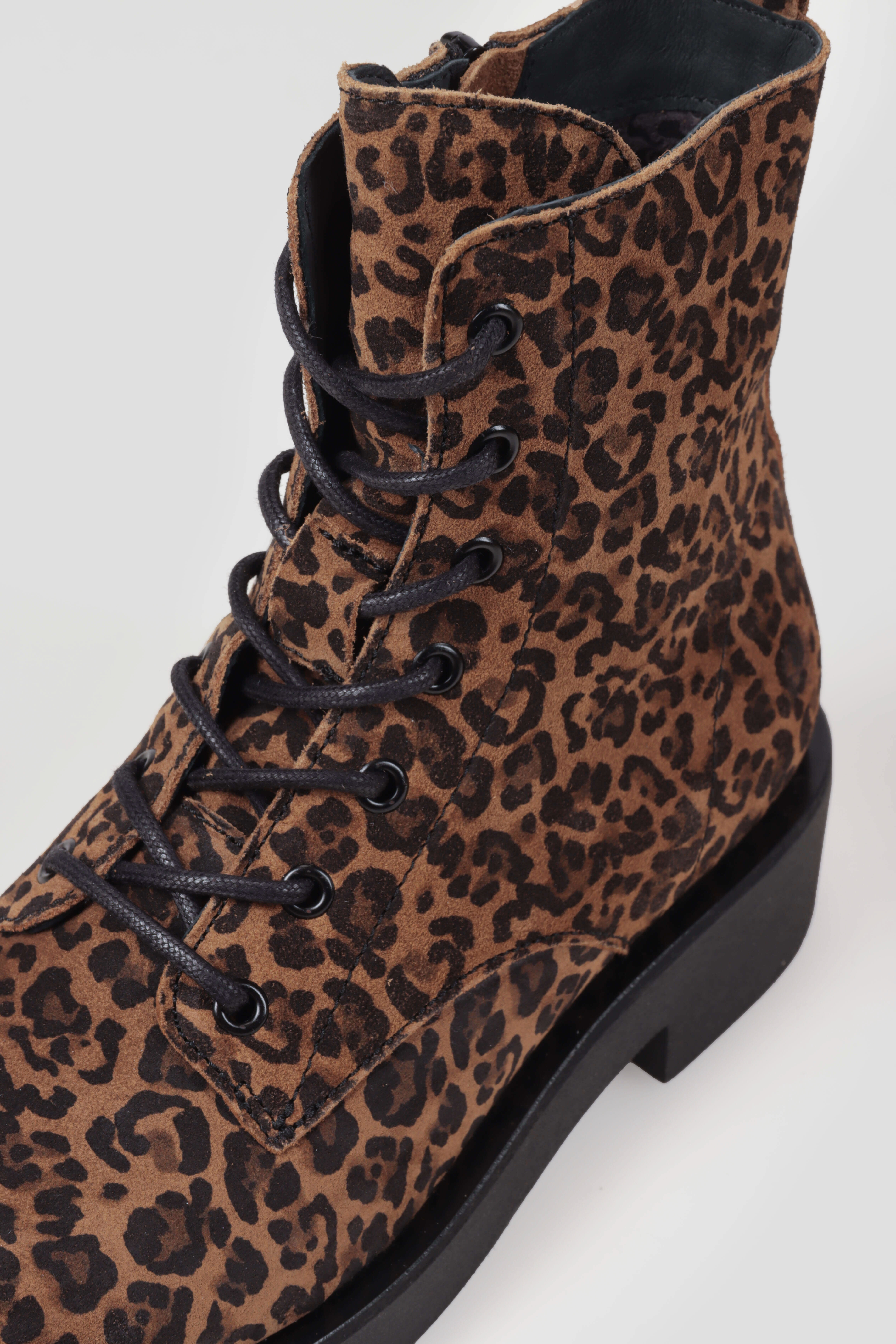 Hochwertige Schnürstiefeletten