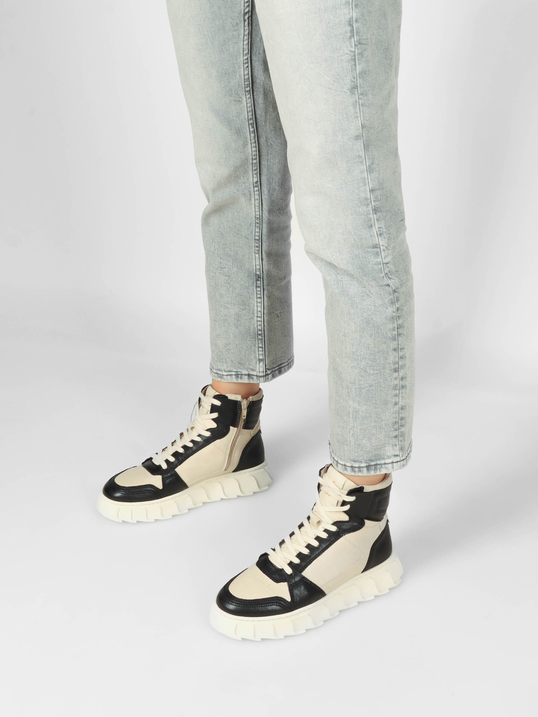 Schuhwerk, Schuh, Sneaker, Sandale, Person, Schuhwerk, Schuh, Sneaker, Sandale, Person, Schuhwerk, Schuh, Sneaker, Sandale, Person, Schuhwerk, Schuh, Sneaker, Sandale, Person